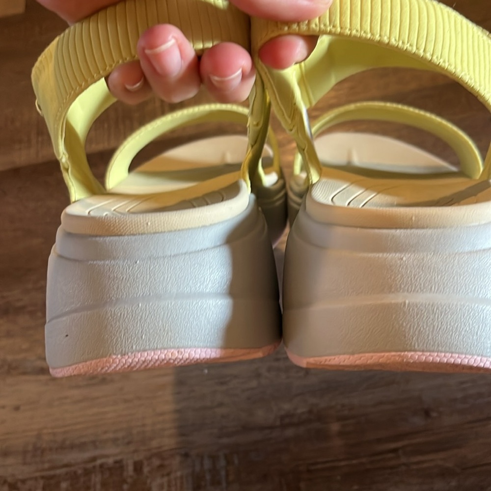 Villanva orthopedic sandals - Picture 3 of 4